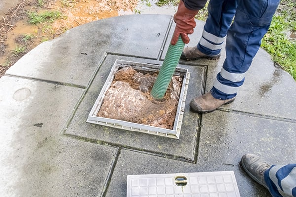 a foul odor and slow draining are common signs that your cesspool needs pumping
